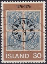 1976, Island, 0518, 100 let islandských známek s hodnotovým údajem v auraru ⊙ 