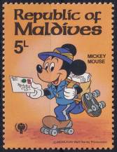 1979, Maledivy, 0852, Mezinárodní rok dětí: Figurky Walta Disneye: Minnie na kolečkových bruslích ✶✶