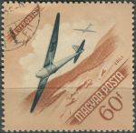 Obrázek k výrobku 36296 - 1954, Maďarsko, 1377, Den letců: Mladík s modelem letadla ⊙