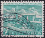 Obrázek k výrobku 49637 - 1954, Berlín, 121, Výplatní známka: Berlínské stavby - Výstavní hala u rozhlasové věže ⊙